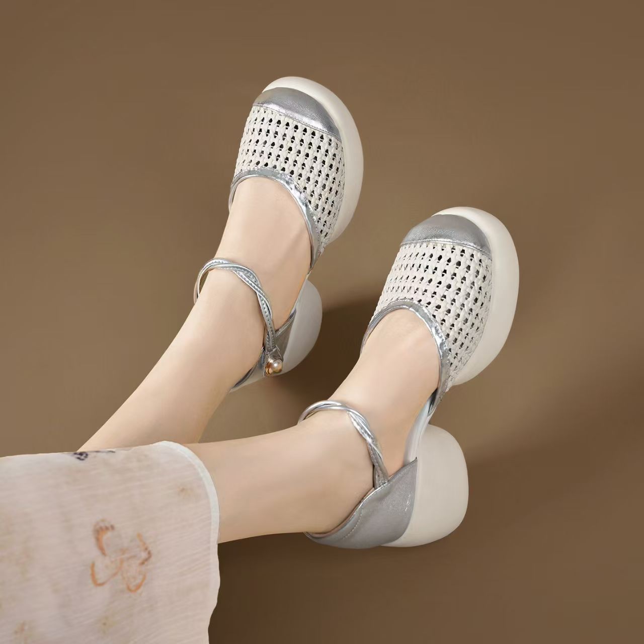 Women Genuine Leather Woven Ho – Velcro Hook Loop recenzja i cena